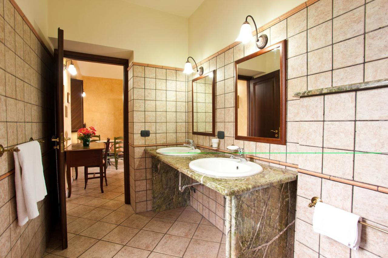 Le Grotte Bed & Breakfast Riposto ห้อง รูปภาพ