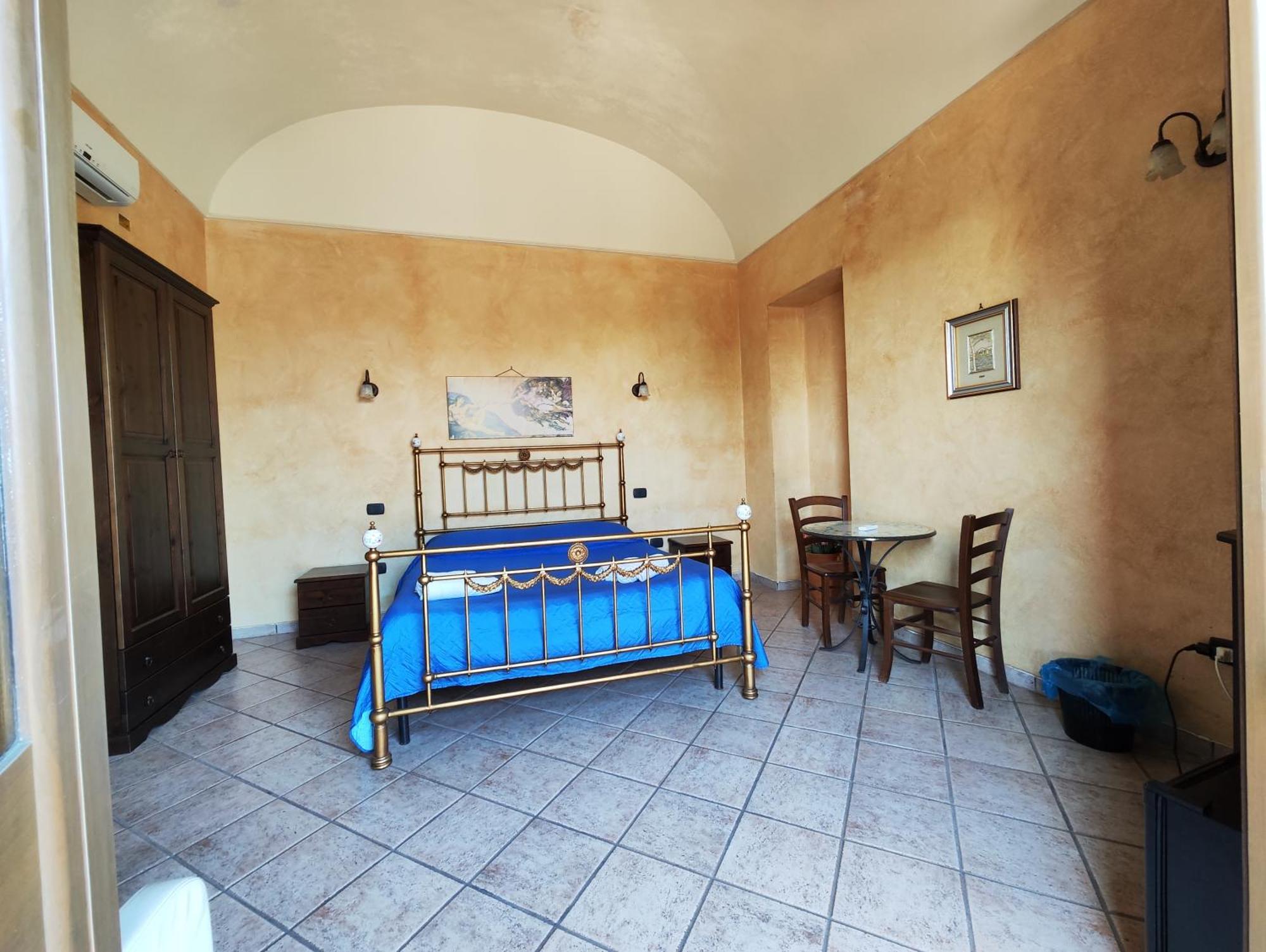 Le Grotte Bed & Breakfast Riposto ภายนอก รูปภาพ